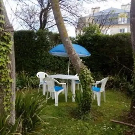 Maison Avec Acces A La Et Aux Vestiges Du Debarquement Ferienhaus *